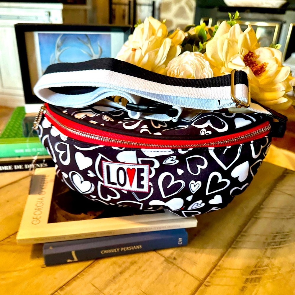 Brighton NWT Endless Love Belt Bag